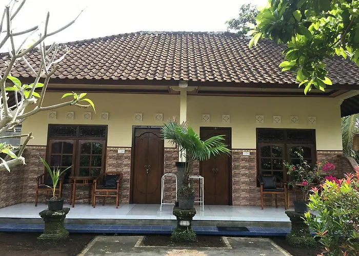 Eka\'S Homestay